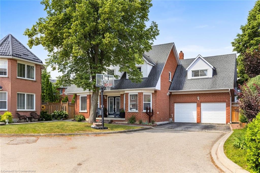 6065 Tenth Line W Property Photo 1