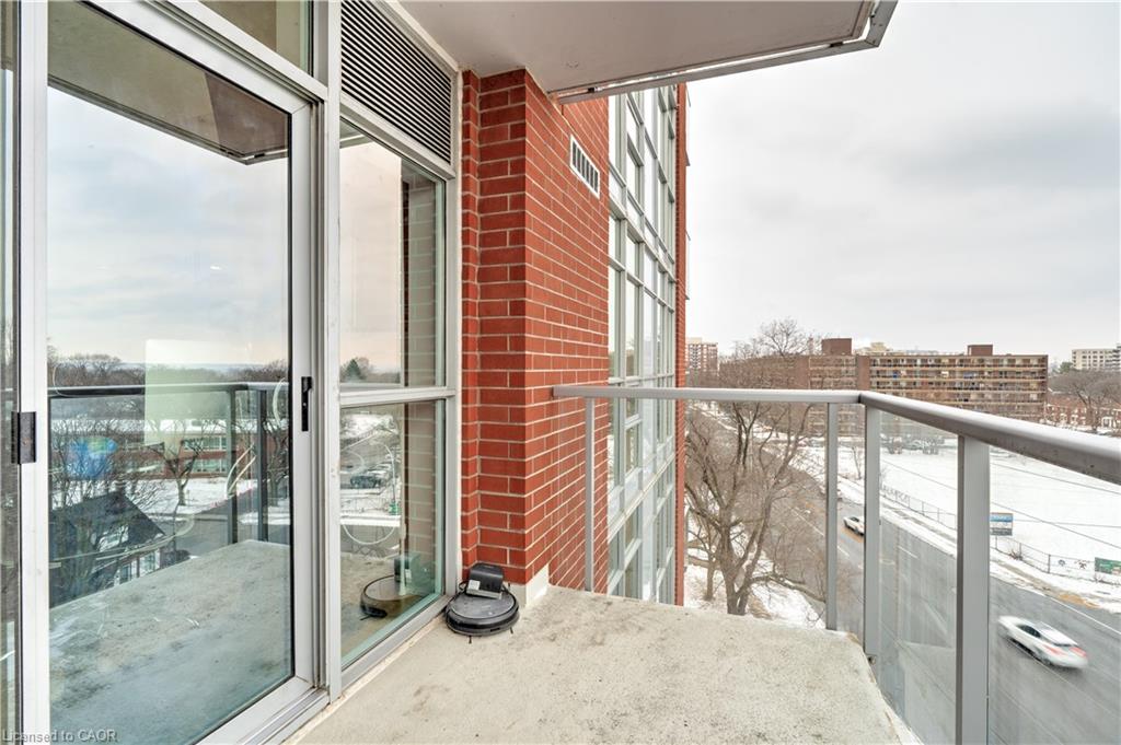 602-551 Maple Avenue Property Photo 11