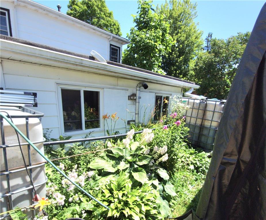 717 Main Street Property Photo 6