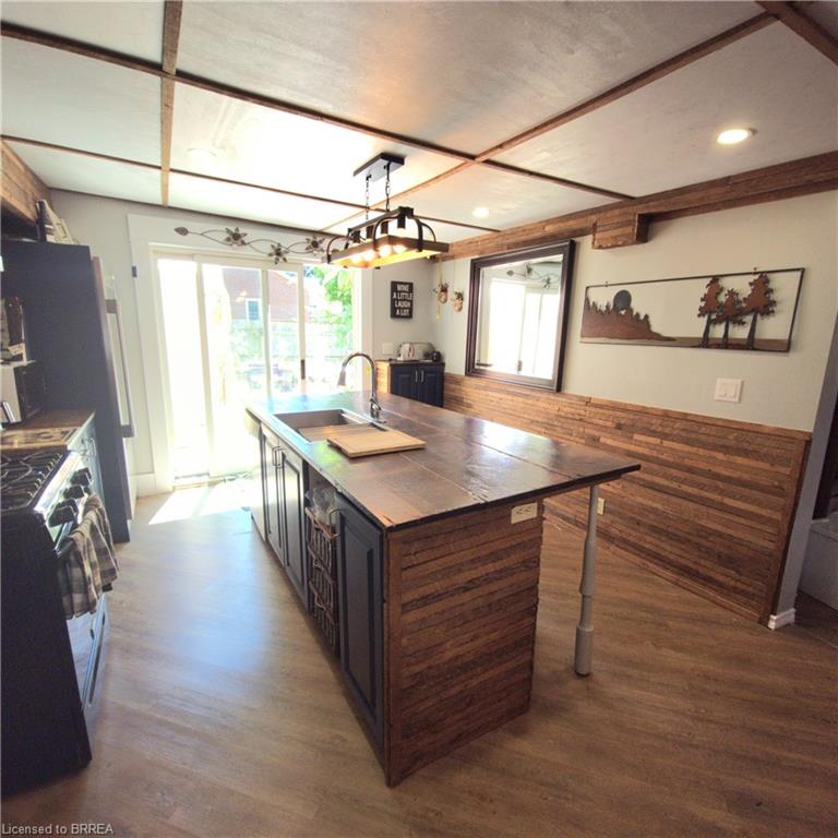 717 Main Street Property Photo 45