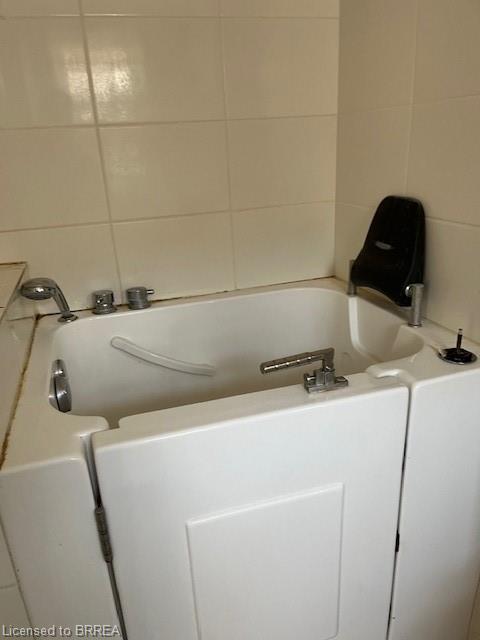 232 Grey Street Property Photo 12