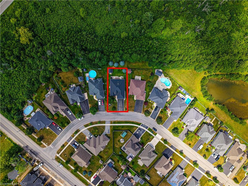 3300 Charleston Drive Property Photo 2