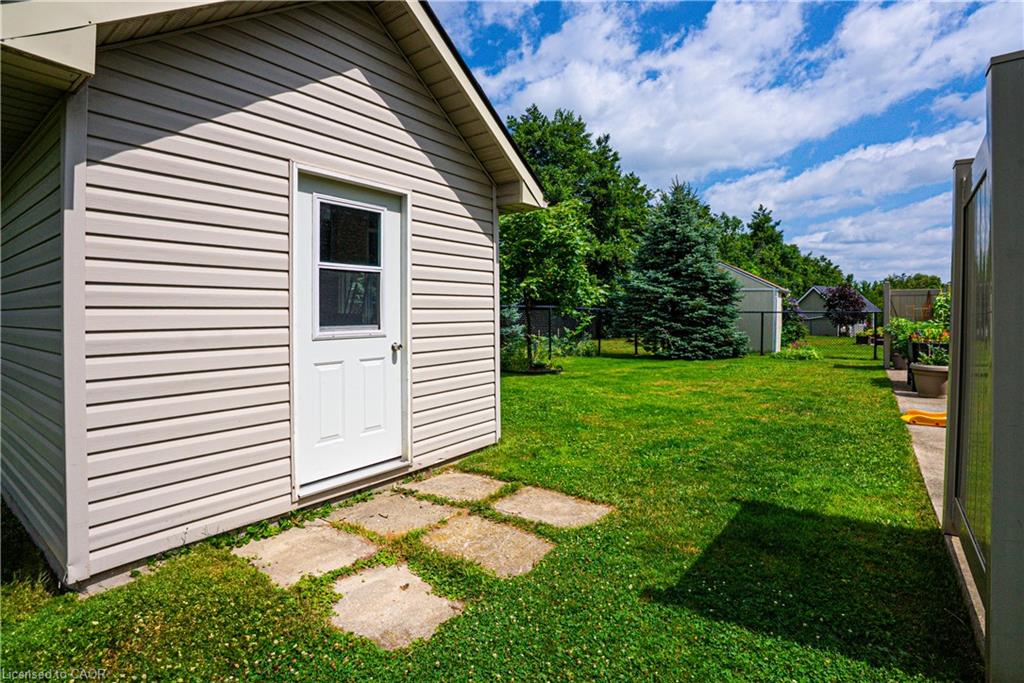 3300 Charleston Drive Property Photo 45