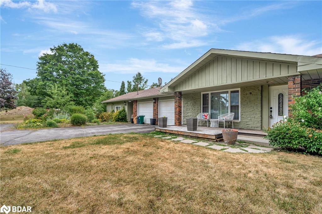 1121 Harmony Road Property Photo 1