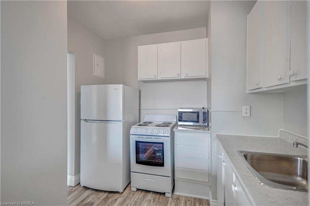 310-57 Mericourt Road Property Photo 6