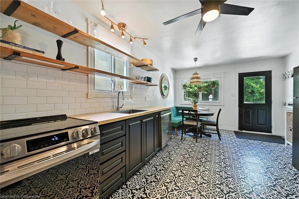 94 Royal Avenue Property Photo 3