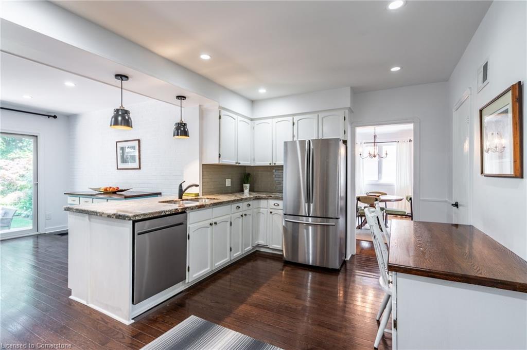 60 Inverness Avenue W Property Photo 17