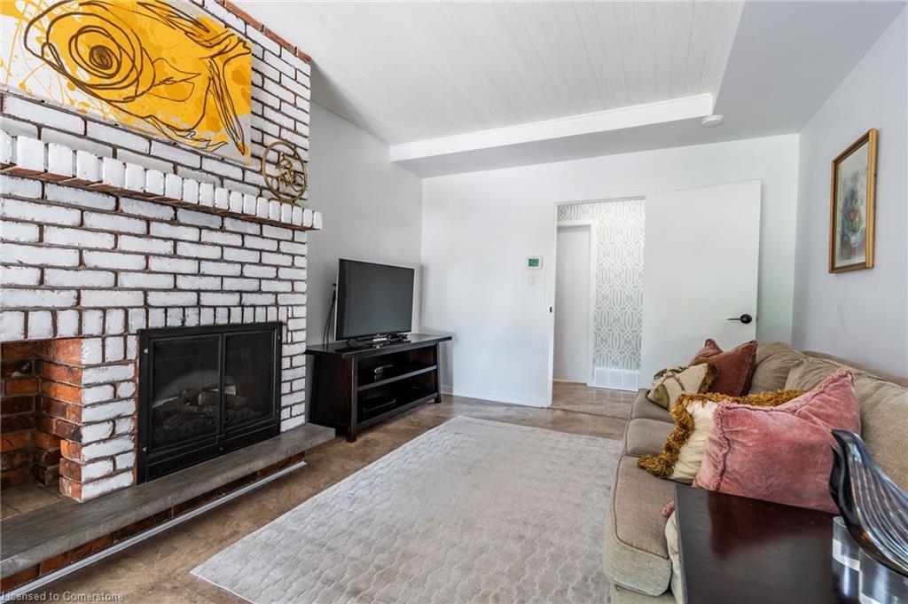 60 Inverness Avenue W Property Photo 24