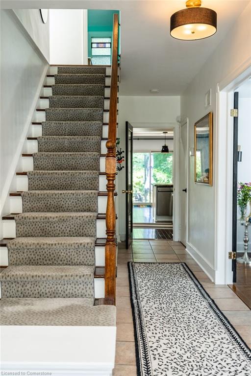 60 Inverness Avenue W Property Photo 27