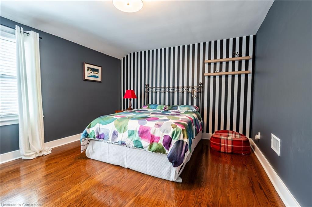 60 Inverness Avenue W Property Photo 37