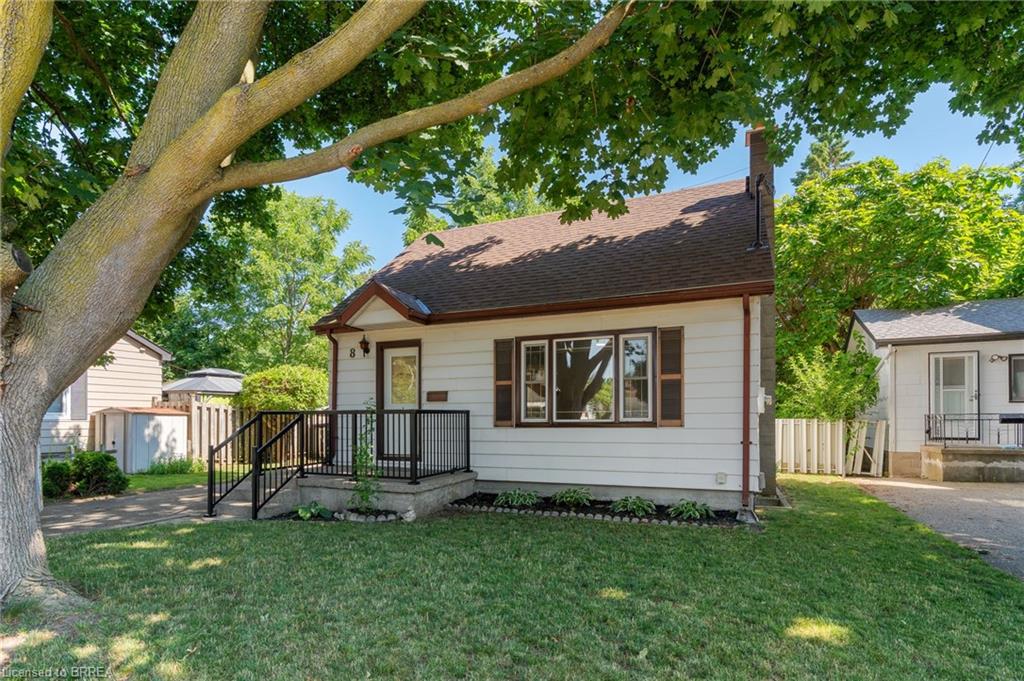 8 Todd Street Property Photo 2