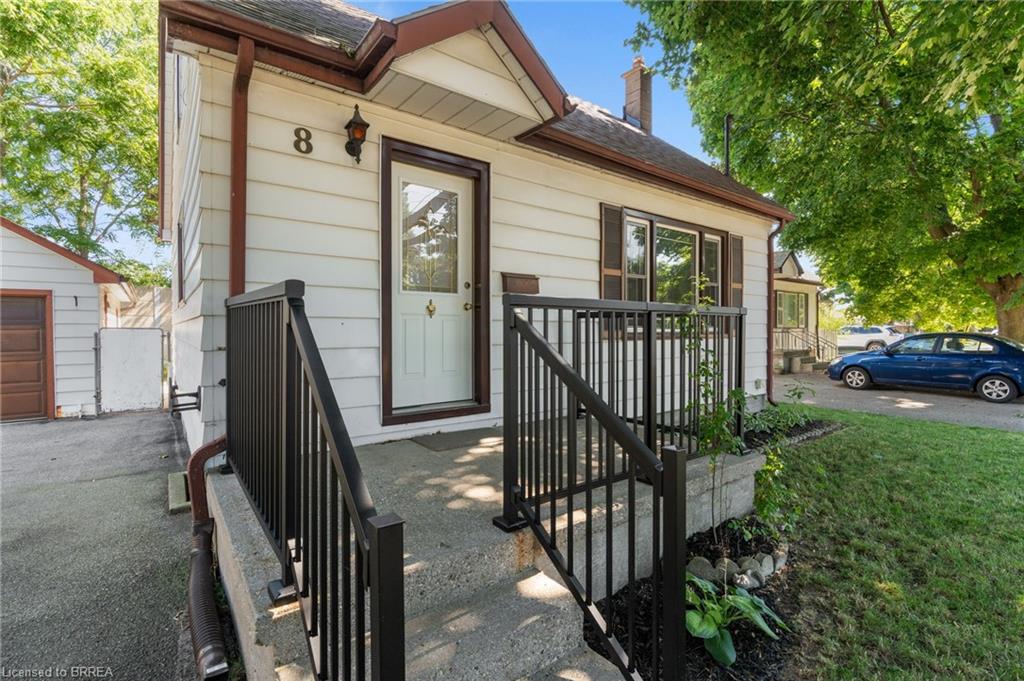 8 Todd Street Property Photo 3