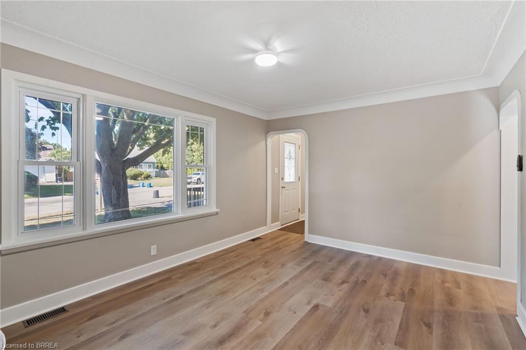 8 Todd Street Property Photo 8