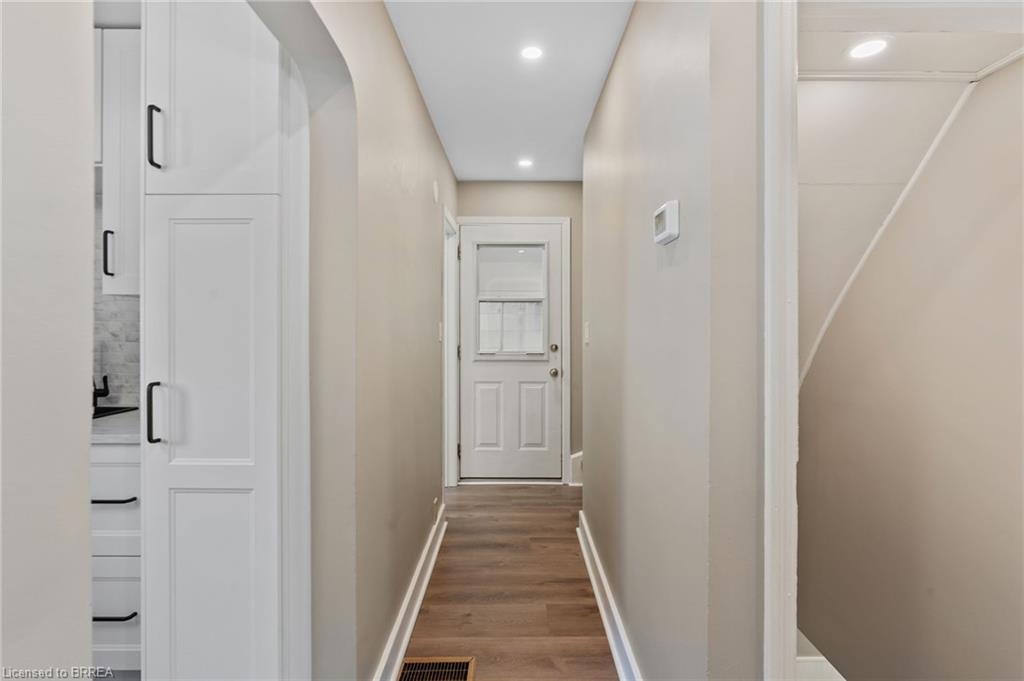 8 Todd Street Property Photo 11
