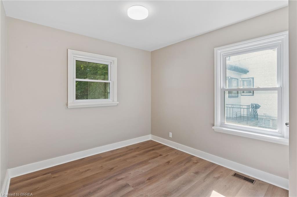 8 Todd Street Property Photo 13