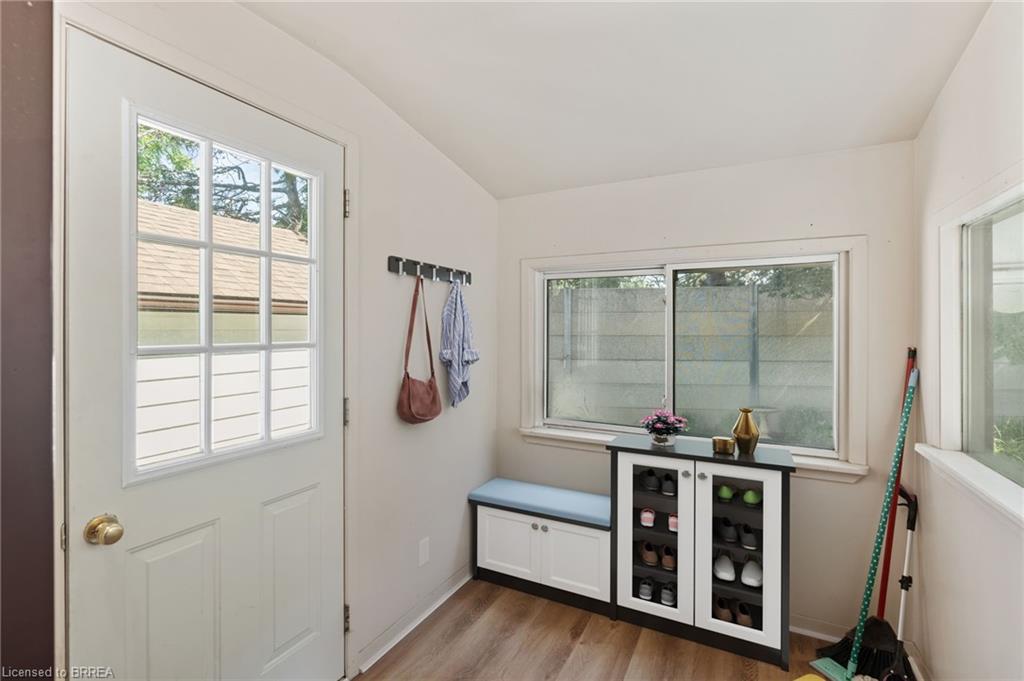 8 Todd Street Property Photo 22