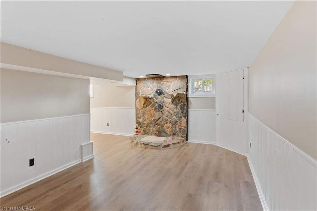 8 Todd Street Property Photo 38