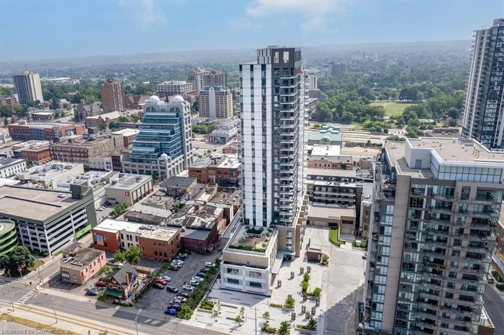 220-55 Duke Street W Property Photo 8