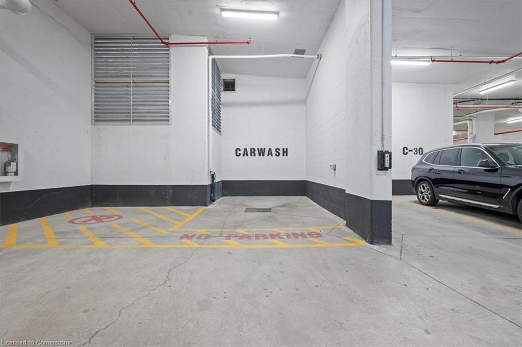 220-55 Duke Street W Property Photo 29