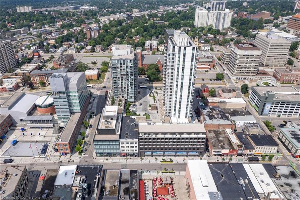 220-55 Duke Street W Property Photo 33