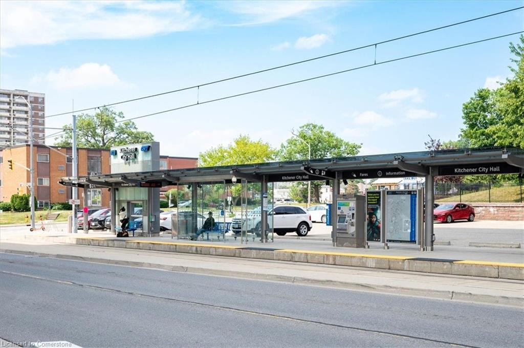 220-55 Duke Street W Property Photo 37