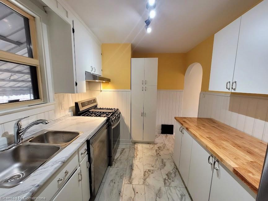 6476 Maranda Street Property Photo 8