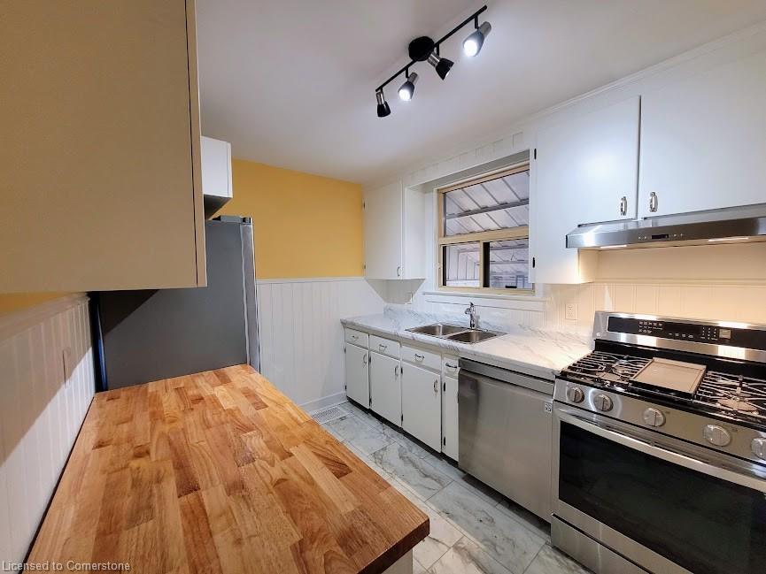 6476 Maranda Street Property Photo 10