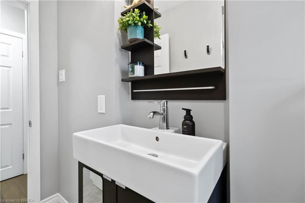 25 Hillier Crescent Property Photo 20