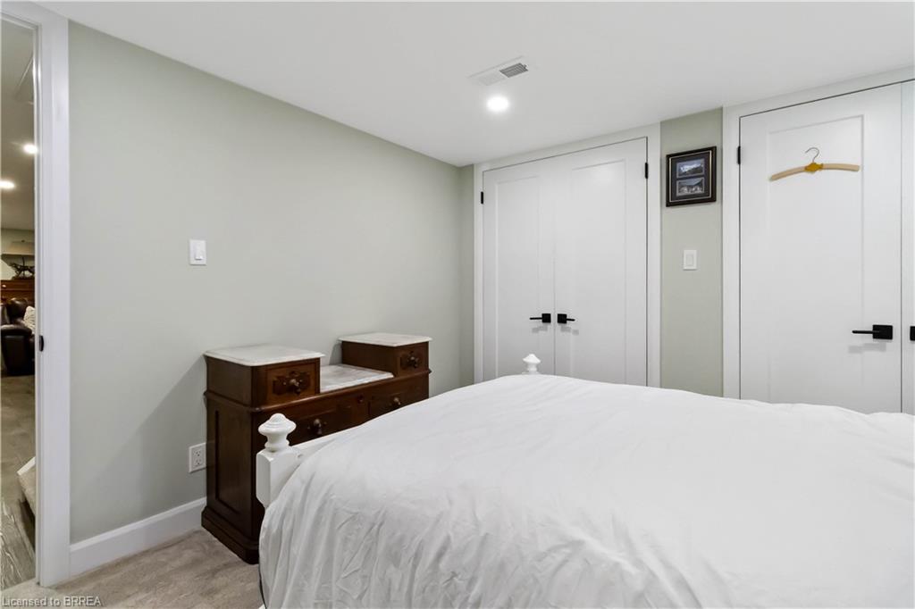 25 Hillier Crescent Property Photo 34