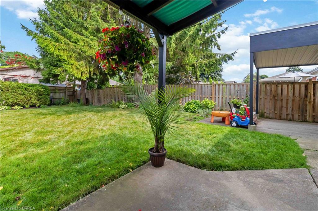25 Hillier Crescent Property Photo 42