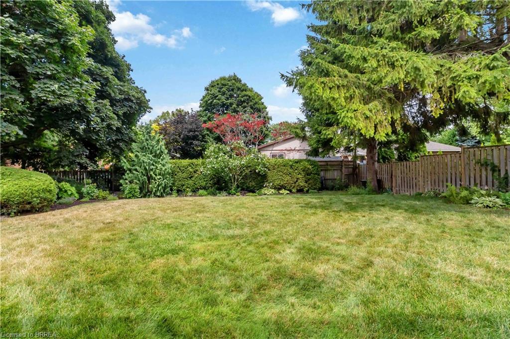 25 Hillier Crescent Property Photo 43
