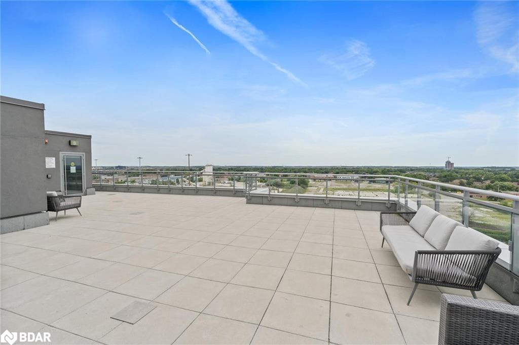 207-716 Main Street Property Photo 23