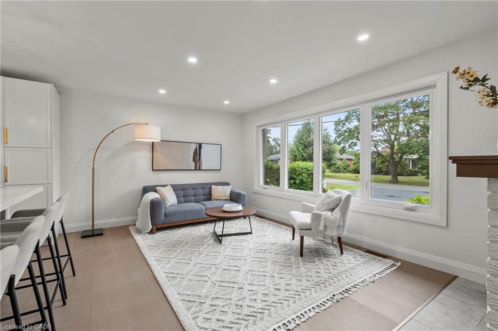 36 Spring Garden Boulevard Property Photo 9