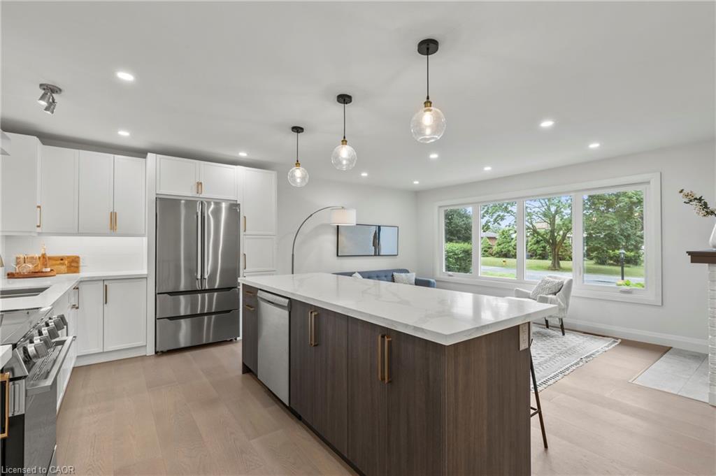 36 Spring Garden Boulevard Property Photo 15
