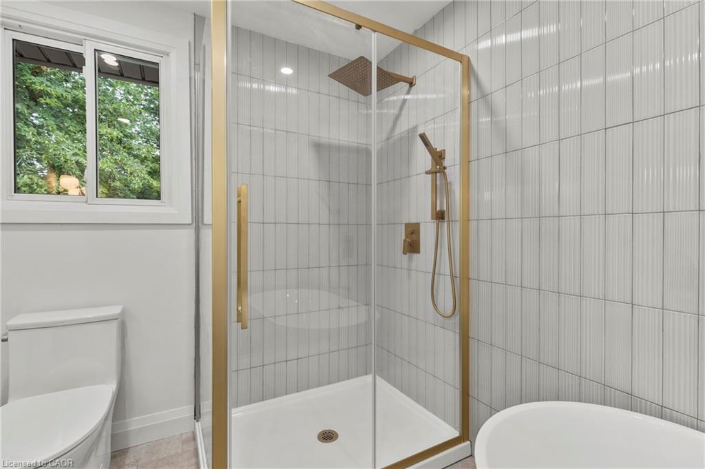 36 Spring Garden Boulevard Property Photo 25