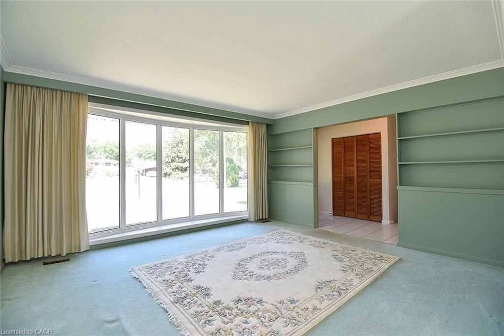 552 Hull Court Property Photo 10