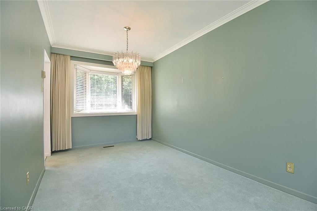 552 Hull Court Property Photo 16