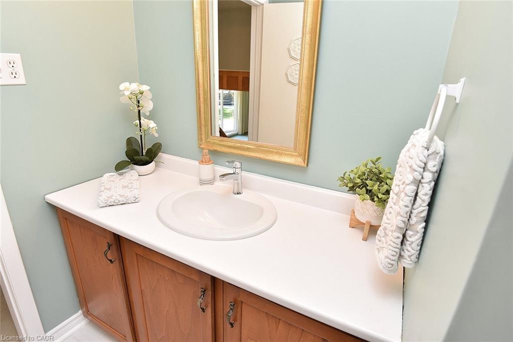 552 Hull Court Property Photo 30