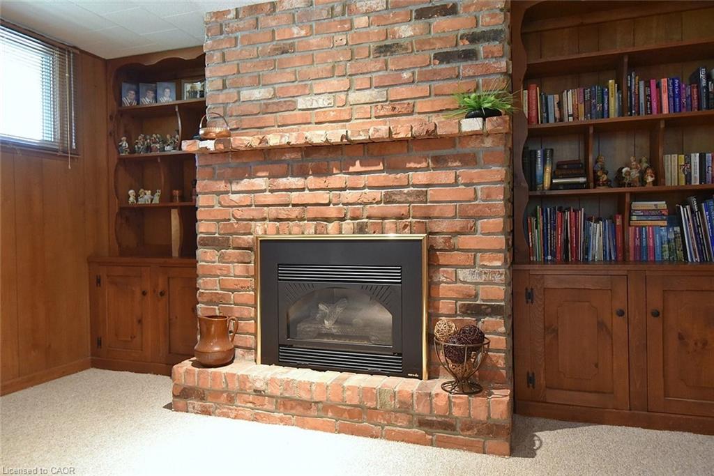 552 Hull Court Property Photo 33