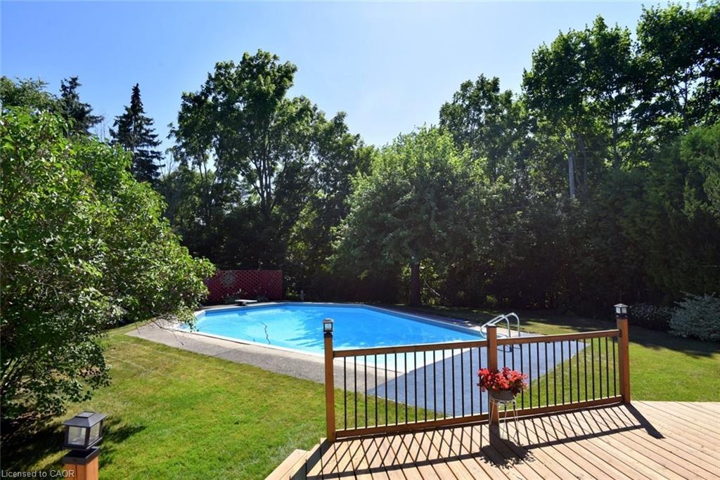 552 Hull Court Property Photo 39