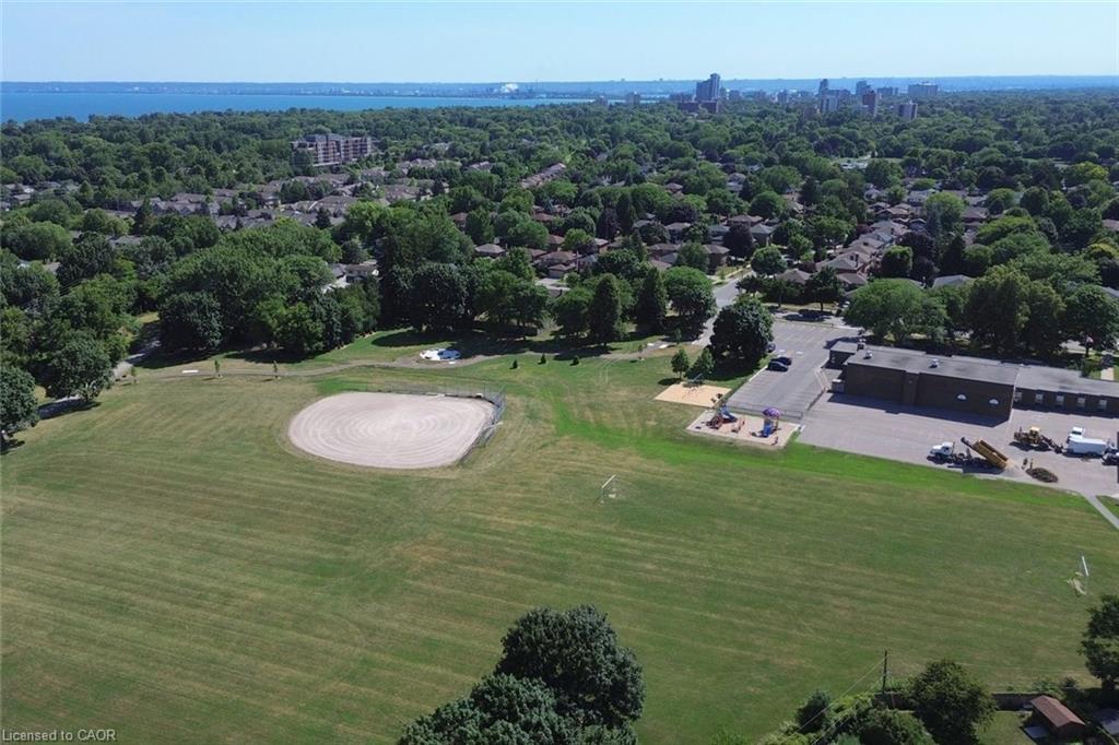 552 Hull Court Property Photo 50