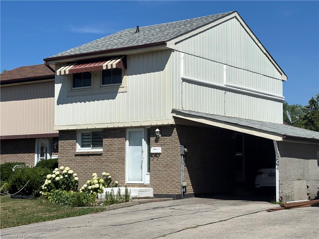 657 Upper Wentworth Street Property Photo 1