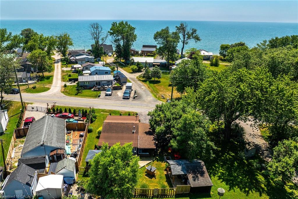 1023 Lakeshore Road Property Photo 2