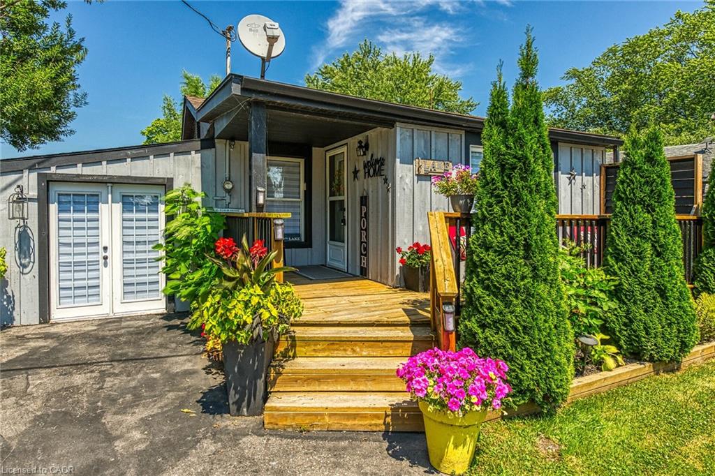 1023 Lakeshore Road Property Photo 4