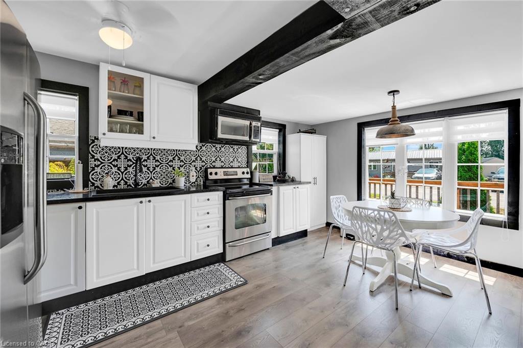 1023 Lakeshore Road Property Photo 8