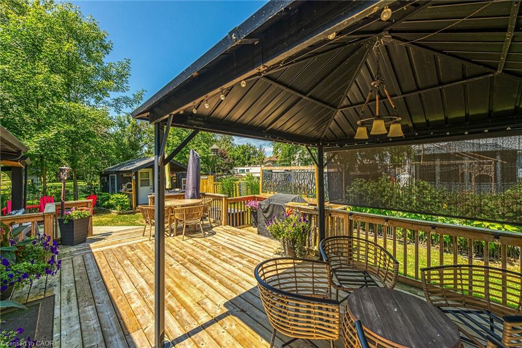 1023 Lakeshore Road Property Photo 23