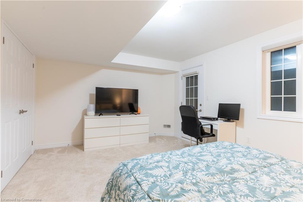 20b-85 Mullin Drive Property Photo 28