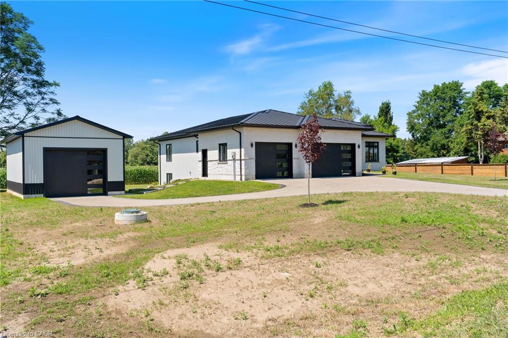 3199 Highway 59 Property Photo 7