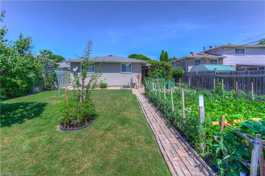 1227 Valentine Drive Property Photo 3