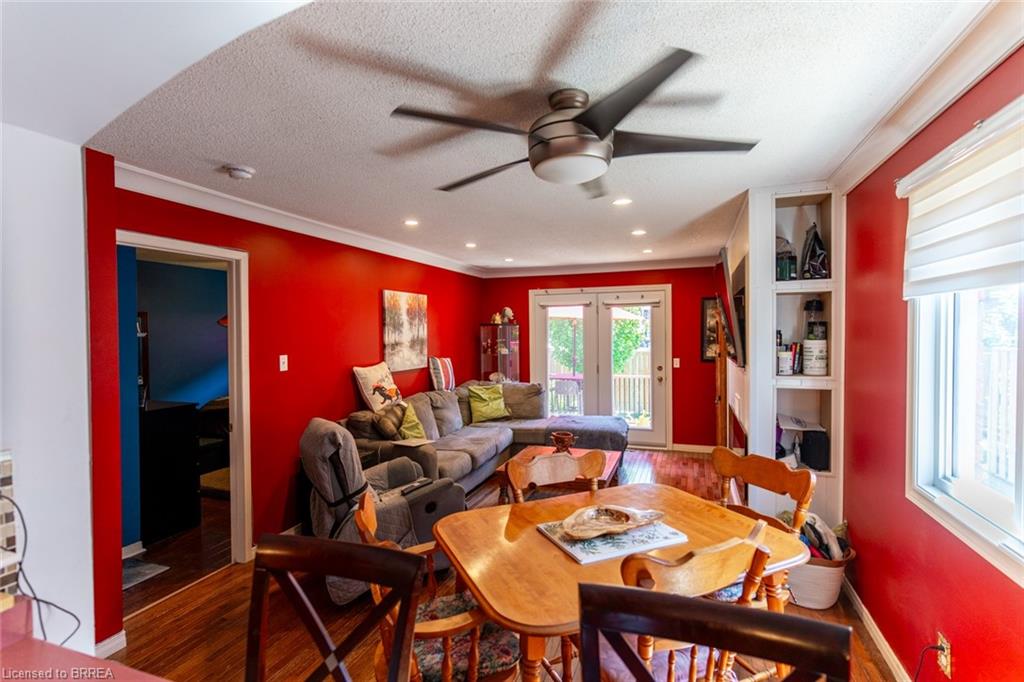 13-694 Grey Street Property Photo 13